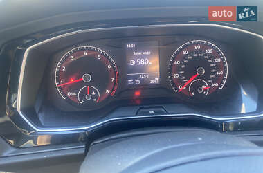 Седан Volkswagen Jetta 2018 в 