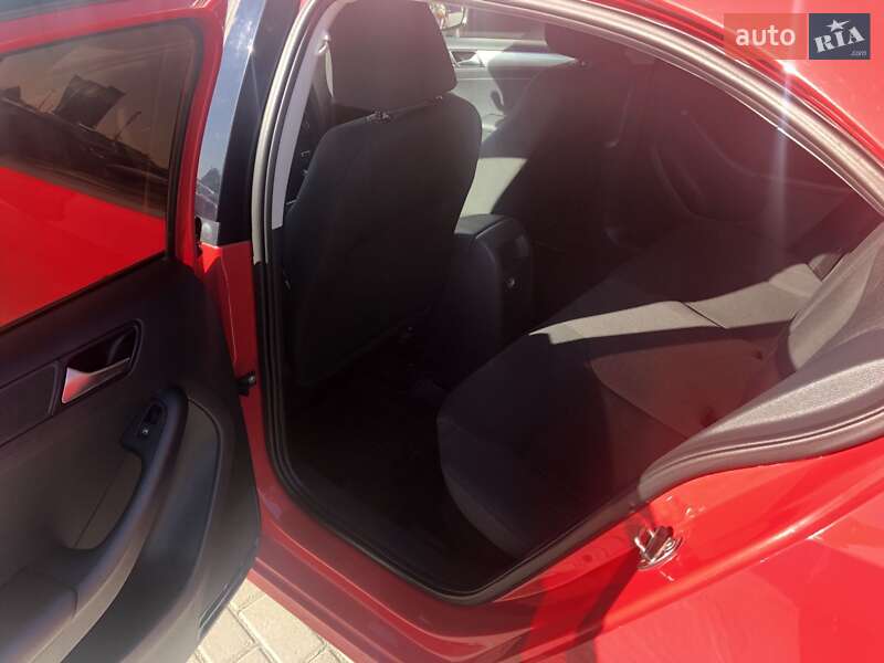 Седан Volkswagen Jetta 2014 в Полтаве фото 4 Седан Volkswagen Jetta 2014 в Полтаве