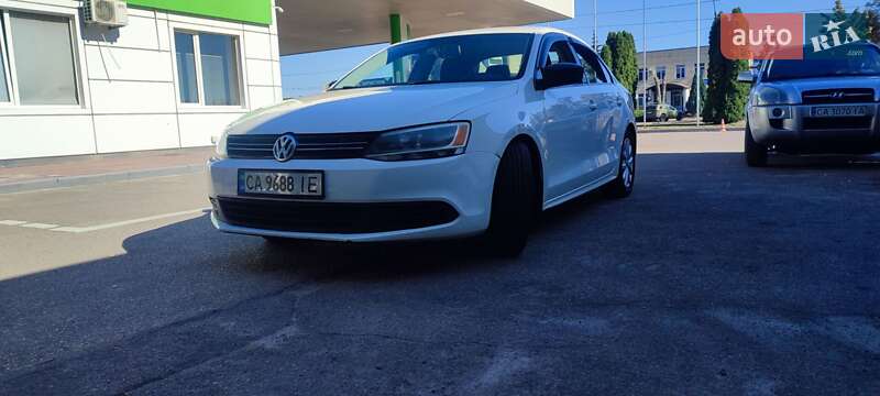 Volkswagen Jetta 2012