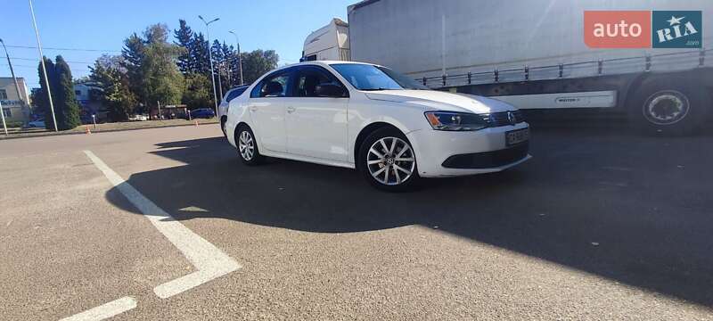 Седан Volkswagen Jetta 2012 в Черкасах