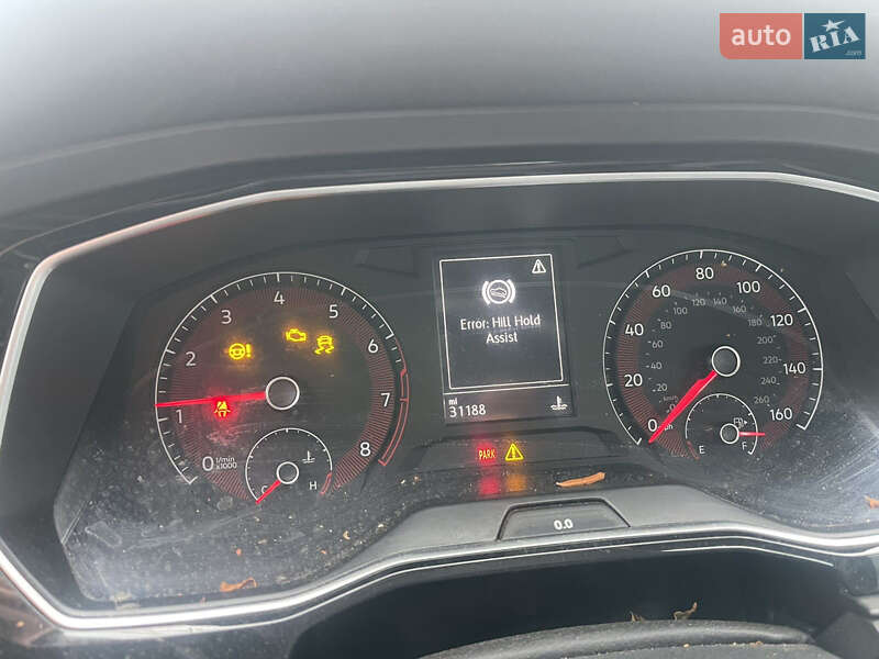 Седан Volkswagen Jetta 2019 в Львове
