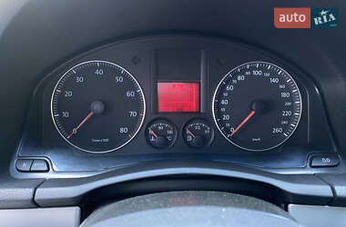Седан Volkswagen Jetta 2007 в 