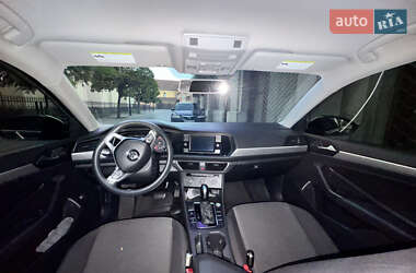 Седан Volkswagen Jetta 2019 в 