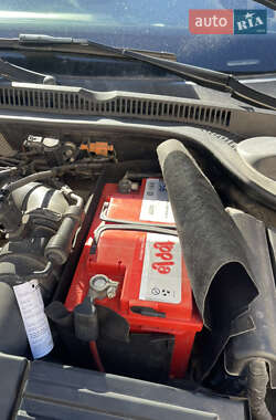 Седан Volkswagen Jetta 2011 в 