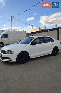 Седан Volkswagen Jetta 2014 в 