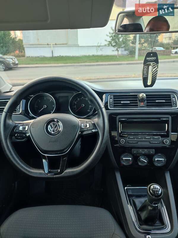 Седан Volkswagen Jetta 2014 в Полтаве