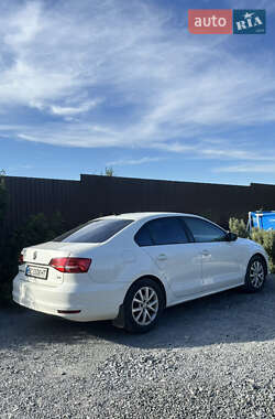 Седан Volkswagen Jetta 2014 в 