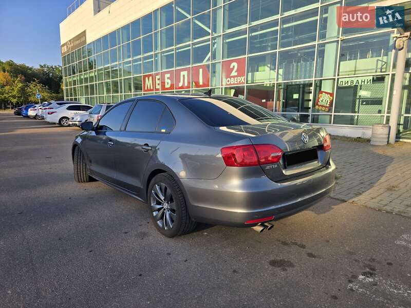 Седан Volkswagen Jetta 2013 в Николаеве фото 8 Седан Volkswagen Jetta 2013 в Николаеве