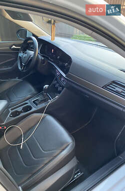 Седан Volkswagen Jetta 2018 в 
