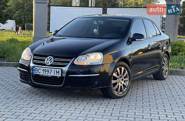 Седан Volkswagen Jetta 2008 в 