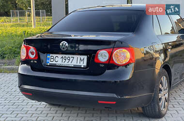 Седан Volkswagen Jetta 2008 в 