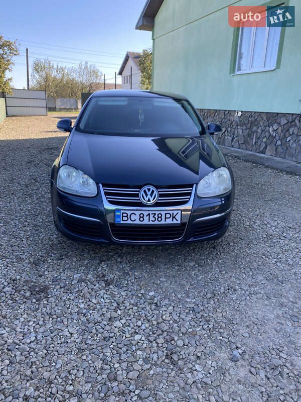 Седан Volkswagen Jetta 2005 в Долині фото 3 Седан Volkswagen Jetta 2005 в Долині