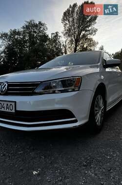 Седан Volkswagen Jetta 2014 в 