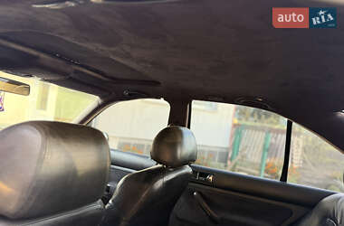 Седан Volkswagen Jetta 2000 в 