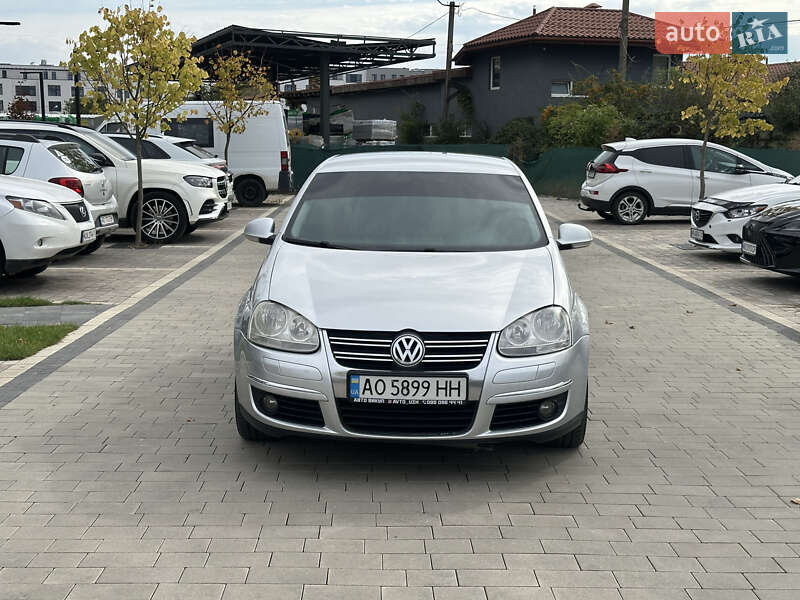 Volkswagen Jetta 2010