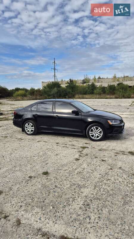 Седан Volkswagen Jetta 2017 в Коломиї