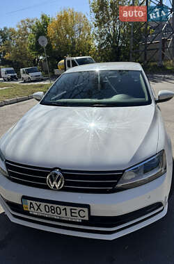 Седан Volkswagen Jetta 2016 в Харькове