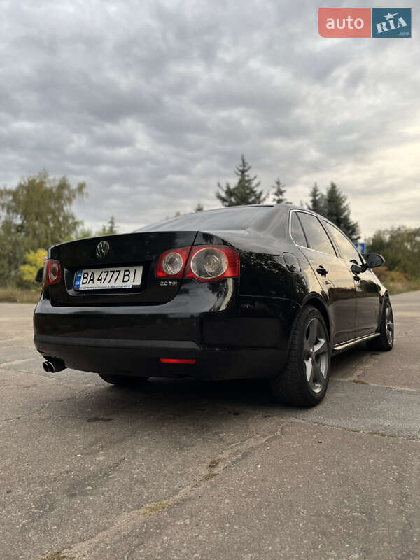 Седан Volkswagen Jetta 2007 в Кропивницькому фото 3 Седан Volkswagen Jetta 2007 в Кропивницькому
