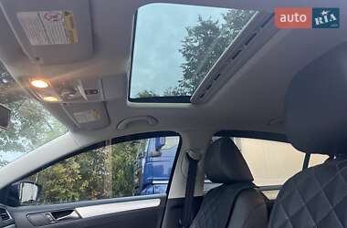 Седан Volkswagen Jetta 2011 в 