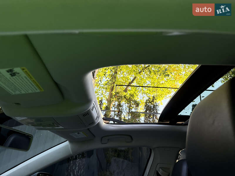 Седан Volkswagen Jetta 2019 в Києві