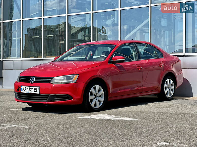 Седан Volkswagen Jetta 2014 в Киеве фото 10 Седан Volkswagen Jetta 2014 в Киеве