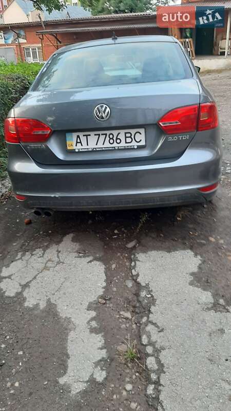 Седан Volkswagen Jetta 2011 в Ивано-Франковске
