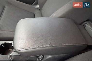 Седан Volkswagen Jetta 2014 в 