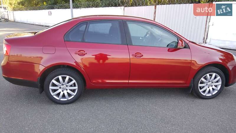 Седан Volkswagen Jetta 2007 в Киеве