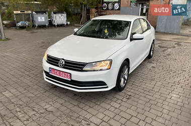 Седан Volkswagen Jetta 2017 в 