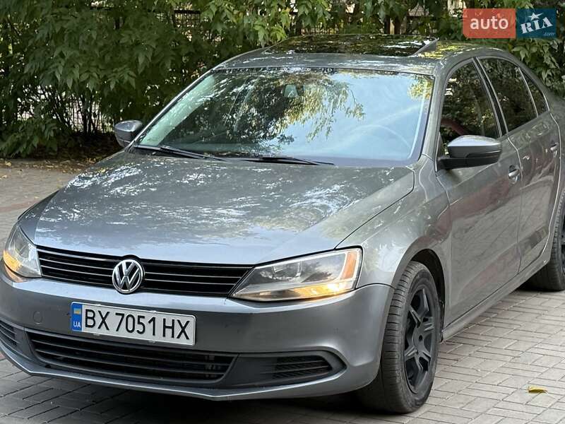 Седан Volkswagen Jetta 2013 в Запорожье