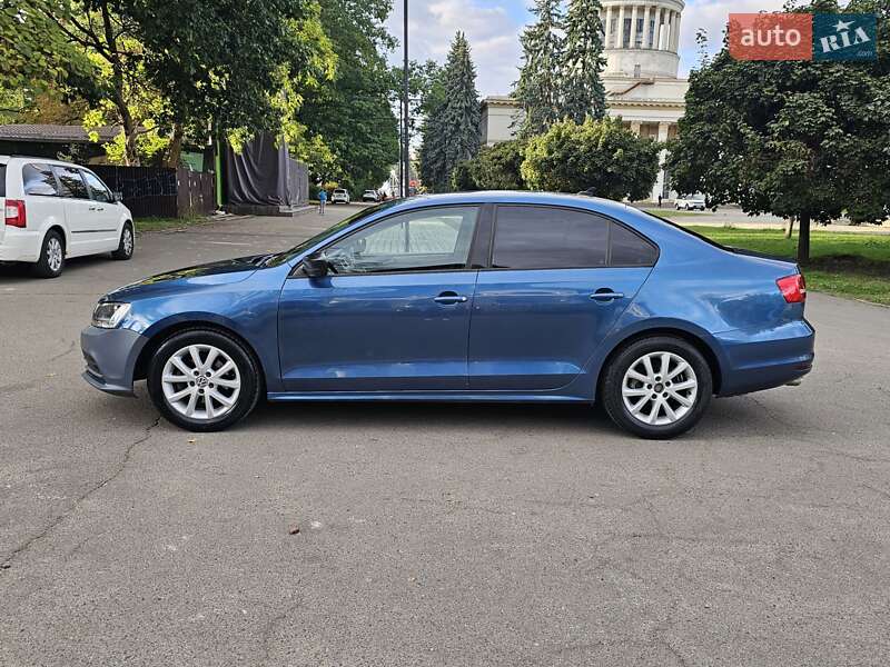 Седан Volkswagen Jetta 2014 в Киеве