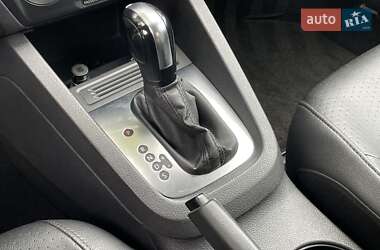Седан Volkswagen Jetta 2014 в 