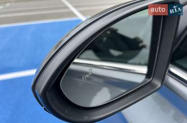 Седан Volkswagen Jetta 2019 в 