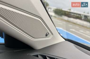 Седан Volkswagen Jetta 2019 в 