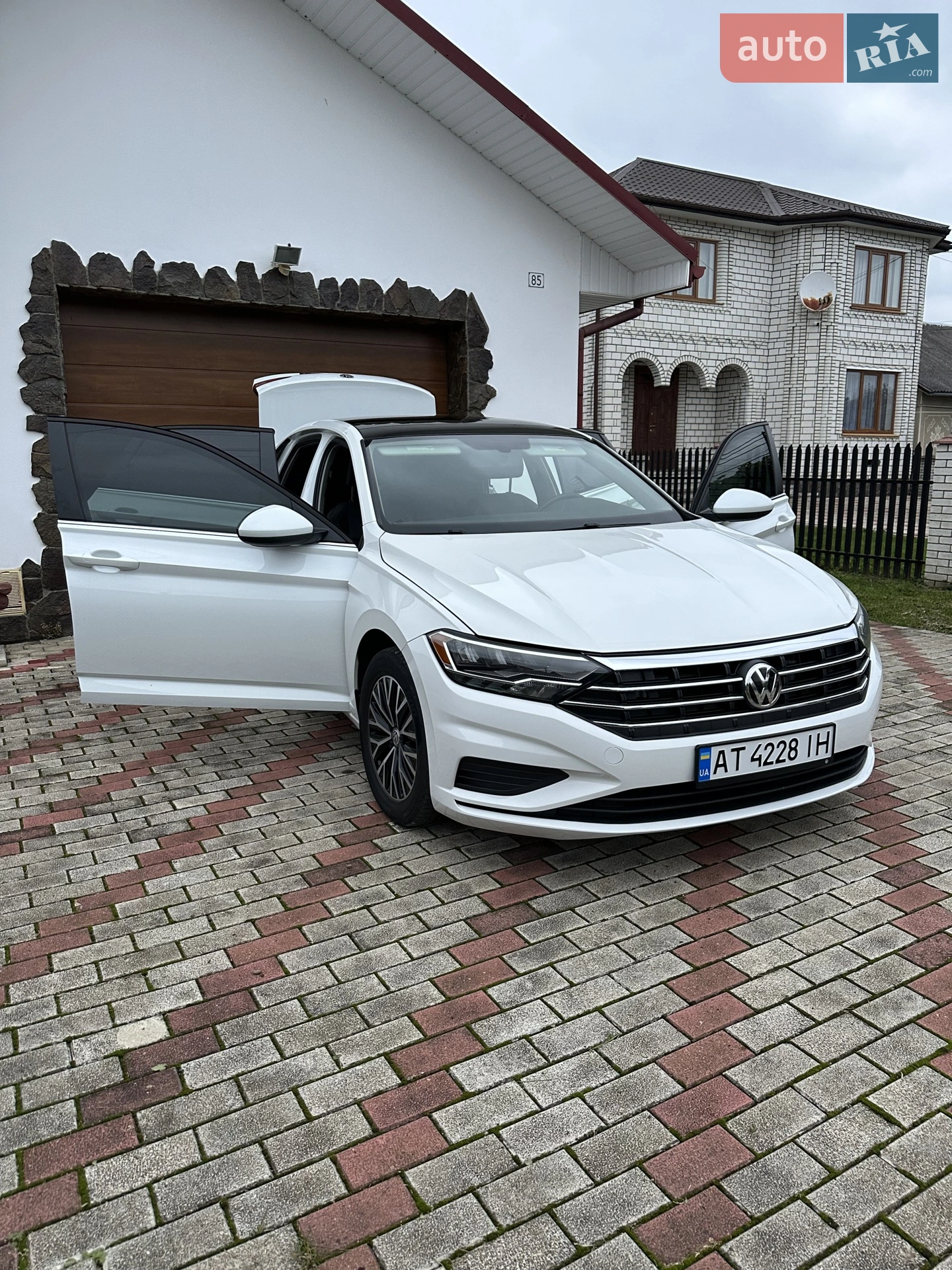 2019 Volkswagen Jetta - мініатюра 2