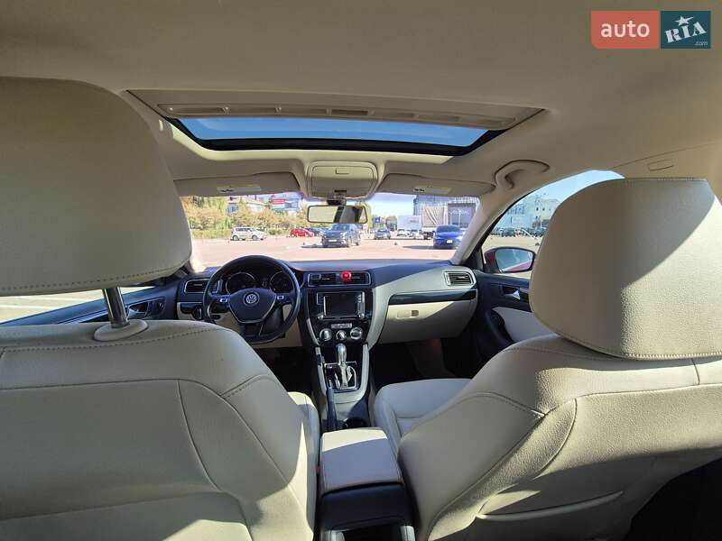 Седан Volkswagen Jetta 2016 в Житомирі фото 30 Седан Volkswagen Jetta 2016 в Житомирі