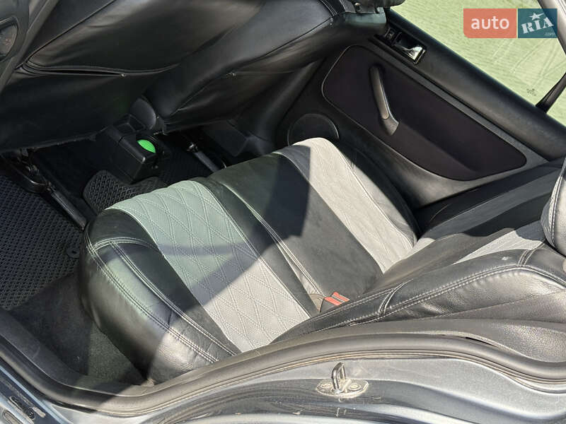Седан Volkswagen Jetta 2003 в Золочеве