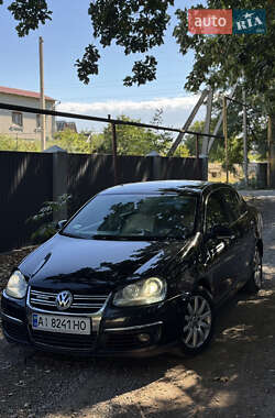 Седан Volkswagen Jetta 2009 в Подільську