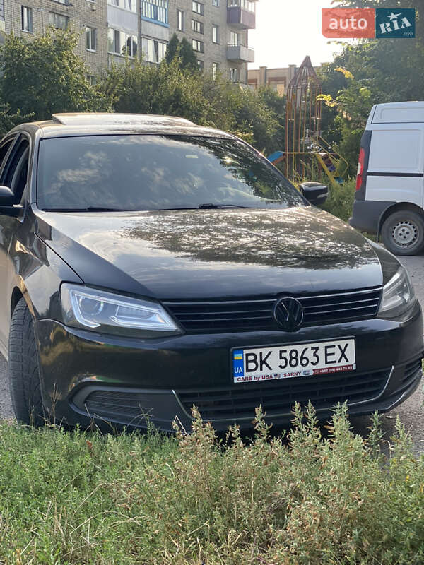 Volkswagen Jetta 2012 Volkswagen Jetta 2012