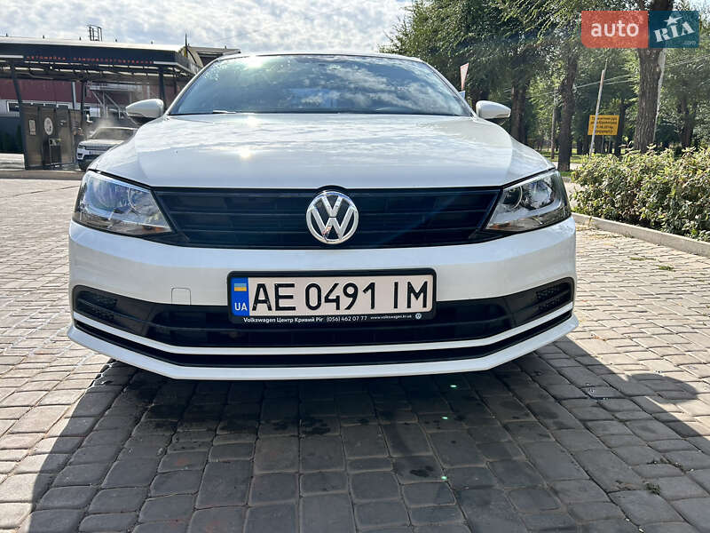 Седан Volkswagen Jetta 2016 в Кривому Розі фото 8 Седан Volkswagen Jetta 2016 в Кривому Розі