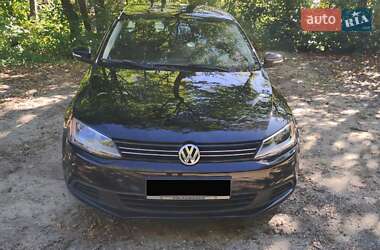 Седан Volkswagen Jetta 2014 в Хмельницком