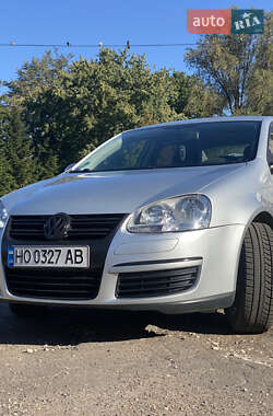 Седан Volkswagen Jetta 2006 в Тернополе