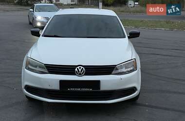 Седан Volkswagen Jetta 2011 в 