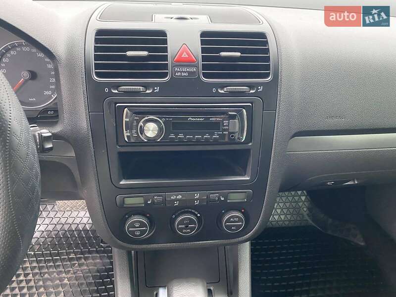 Седан Volkswagen Jetta 2009 в Миколаєві фото 26 Седан Volkswagen Jetta 2009 в Миколаєві