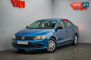 Седан Volkswagen Jetta 2015 в Киеве