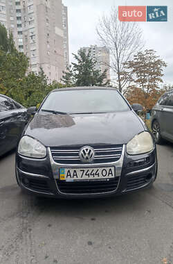 Седан Volkswagen Jetta 2007 в Киеве