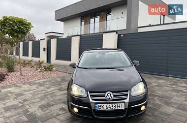 Седан Volkswagen Jetta 2008 в Житомире