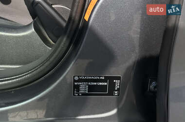 Седан Volkswagen Jetta 2011 в 