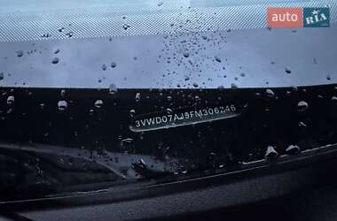 Седан Volkswagen Jetta 2015 в 