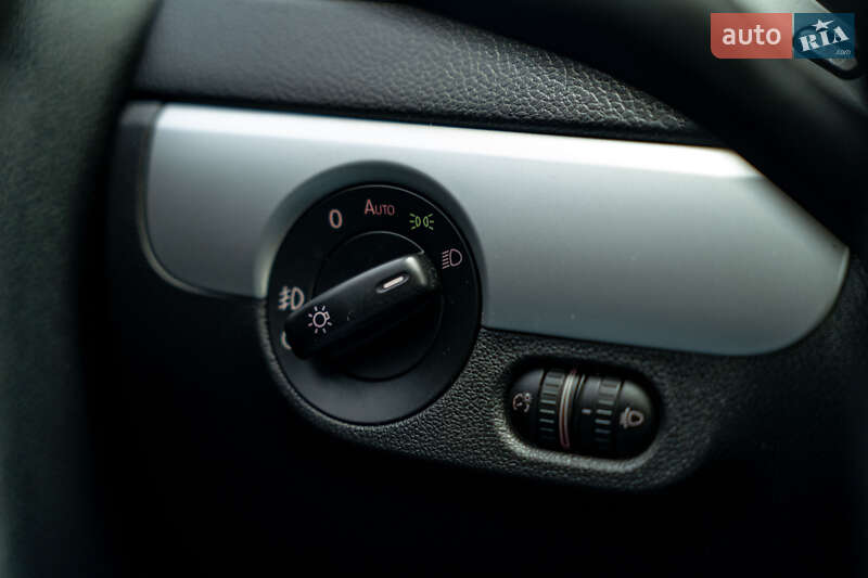 Седан Volkswagen Jetta 2012 в Черновцах фото 18 Седан Volkswagen Jetta 2012 в Черновцах